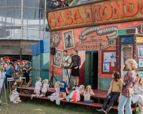 Casa Mondo